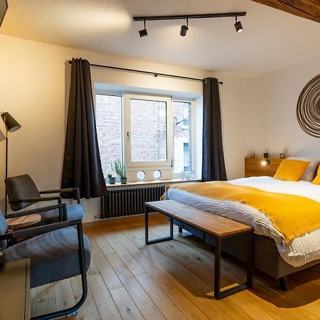 Ardenne Bnb Gite Urbain Avec Terrasse Marche-en-Famenne Buitenkant foto