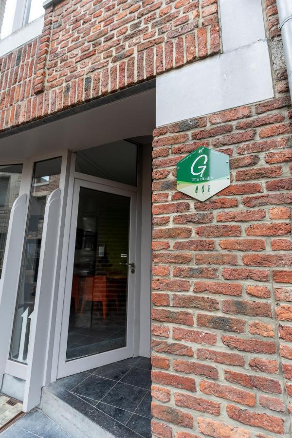 Ardenne Bnb Gite Urbain Avec Terrasse Marche-en-Famenne Buitenkant foto